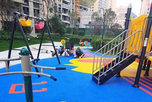 米兰·milan中国·运动游乐动物乐园滑梯组合